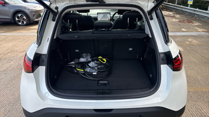 smart Hashtag 1 200kW Pro + 66kWh 5dr Auto Electric Hatchback - Image 4
